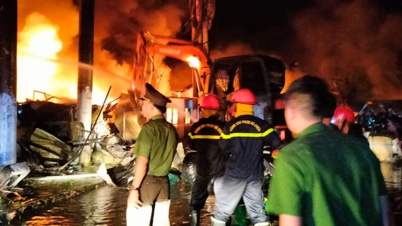 Vụ cháy xưởng công ty bao bì: Doanh nghiệp đã bị tạm đình chỉ hoạt động