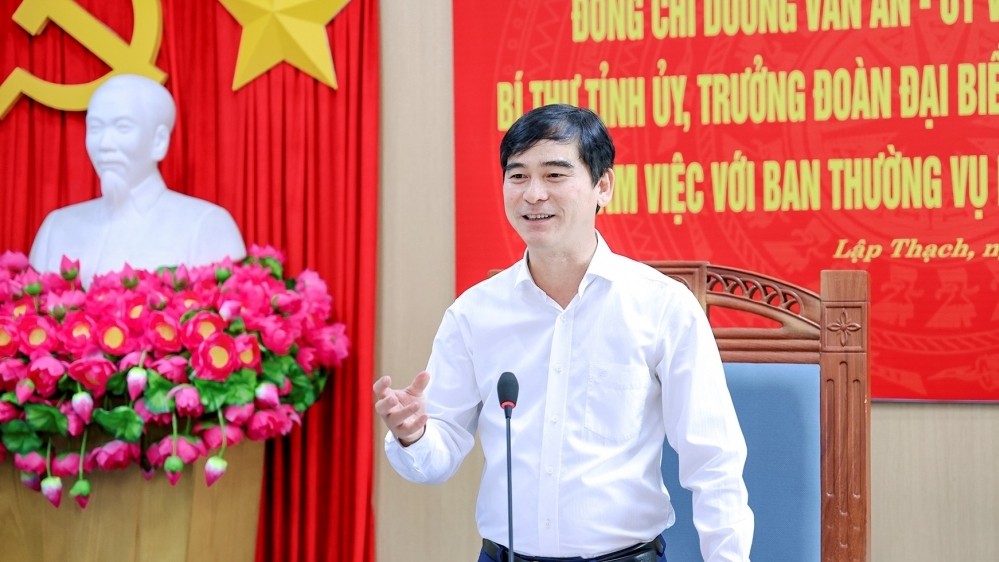 Bí thư Tỉnh ủy Vĩnh Phúc làm việc với Ban Thường vụ Huyện ủy Lập Thạch