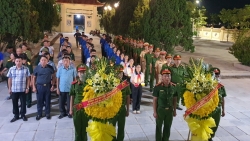 Công an huyện Bình Xuyên tri ân anh hùng liệt sĩ tại thị trấn Thanh Lãng