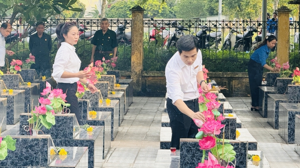 Thành kính tri ân, tưởng nhớ các anh hùng liệt sĩ