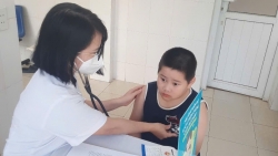 Phòng Tiêm chủng vắc xin Trung tâm Y tế Khu vực Vĩnh Yên hiện đại, hiệu quả