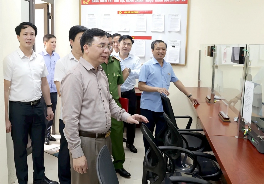 Phó Bí thư Tỉnh ủy Phú Thọ kiểm tra việc vận hành tại xã Tam Đảo