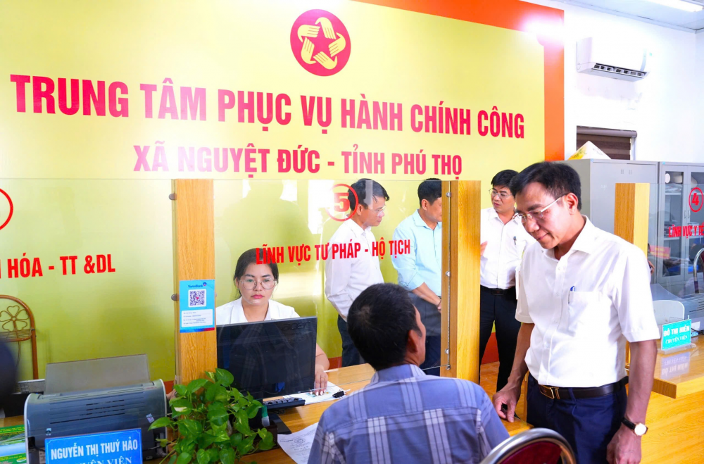 Xã Nguyệt Đức: Từng bước xây dựng chính quyền chuyên nghiệp và gần dân