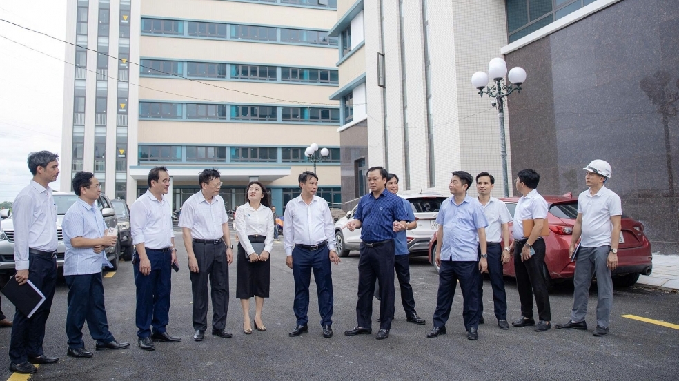 Lãnh đạo Phú Thọ thị sát tiến độ dự án Trung tâm Y tế Khu vực Yên Lạc