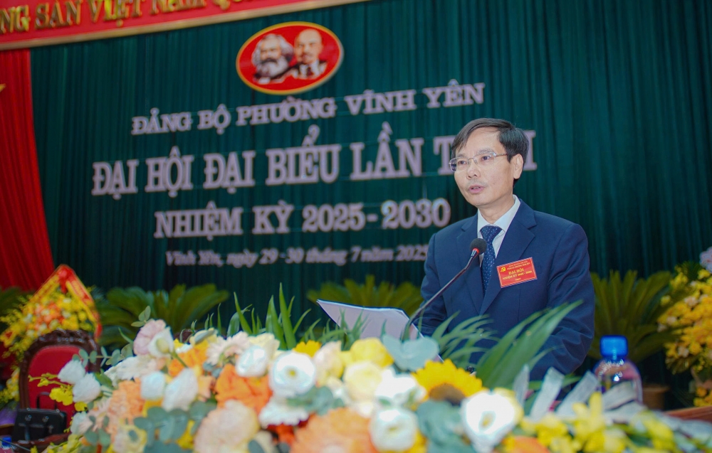 Đồng chí Trần Tuấn Anh, Phó Bí thư Đảng ủy, Chủ tịch UBND phường 