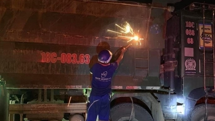 Vĩnh Phúc: Mạnh tay "trảm" hơn 500 trường hợp xe quá khổ, quá tải