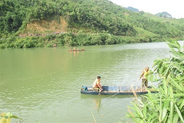 Một đoạn sông chảy. (Ảnh minh họa. Nguồn: TTXVN)