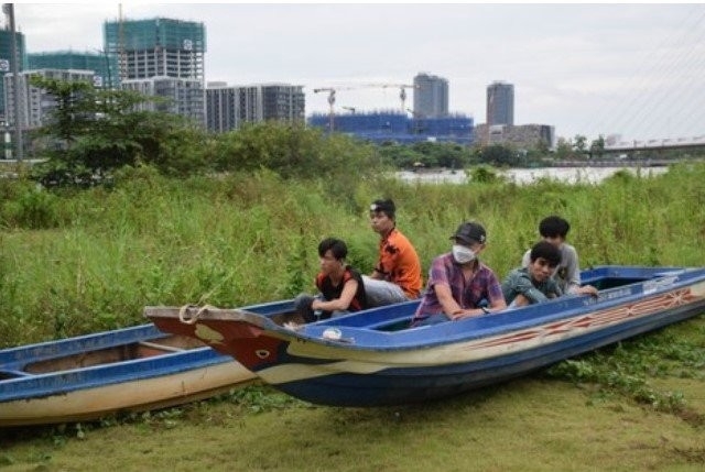 Phương tiện gây án của các đối tượng (4 đối tượng không mang khẩu trang)