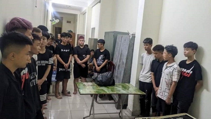 Hải Phòng: Điều tra vụ hơn 30 thanh, thiếu niên chuẩn bị hung khí để giải quyết mâu thuẫn