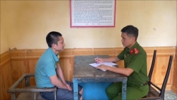 vinh phuc khoi to doi tuong gia vo mua ca roi cuop xe may