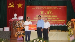 vinh tuong vinh phuc tuyen duong hoc sinh xuat sac