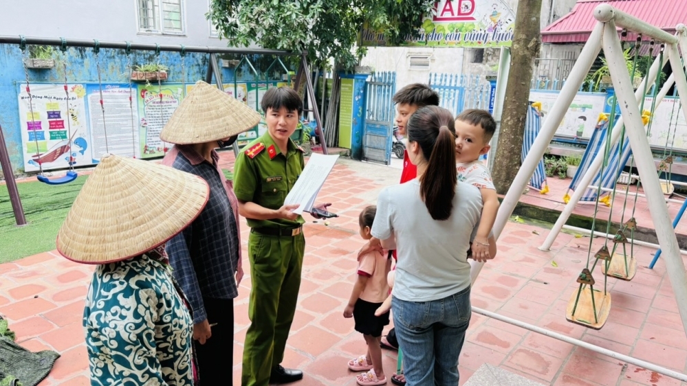 Công an huyện Yên Lạc mở đợt cao điểm triển khai Luật Căn cước