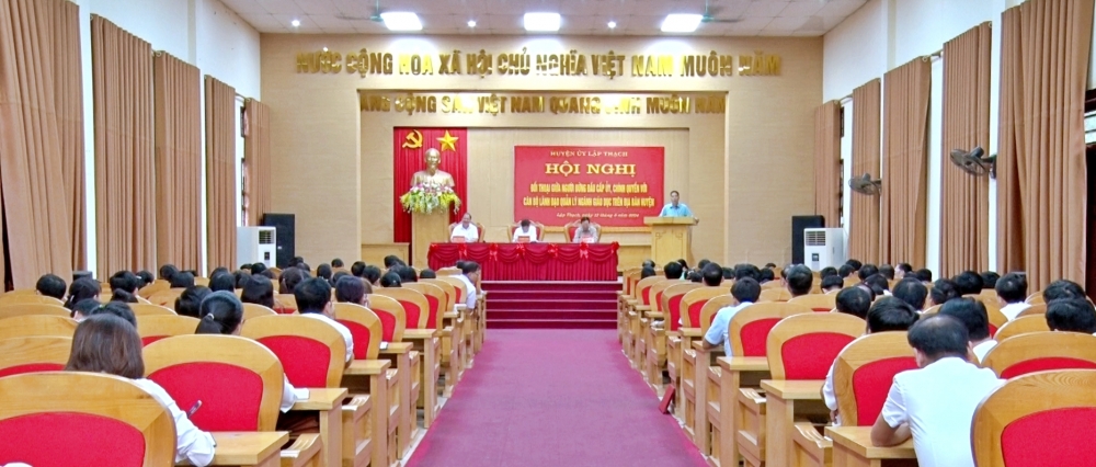 Toàn cảnh hội nghị