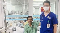 Phú Thọ: Cứu sống người bệnh 2 lần ngừng tim do nhồi máu cơ tim cấp