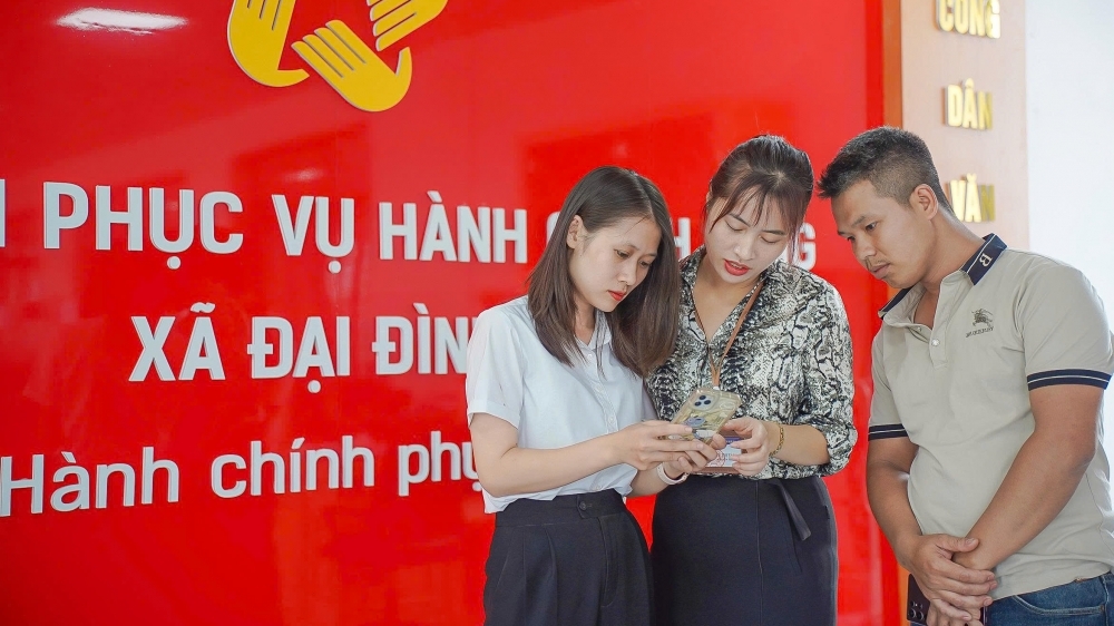 Xã Đại Đình: Xây dựng nền hành chính phục vụ, lấy người dân làm trung tâm
