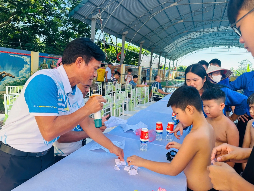 Bốc thăm lấy số thứ tự dự thi Bốc thăm lấy số thứ tự dự thi