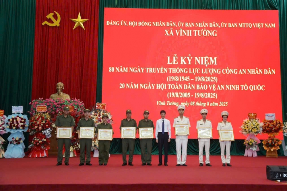 Xã Vĩnh Tường tổ chức kỷ niệm 80 năm ngày truyền thống Công an Nhân dân