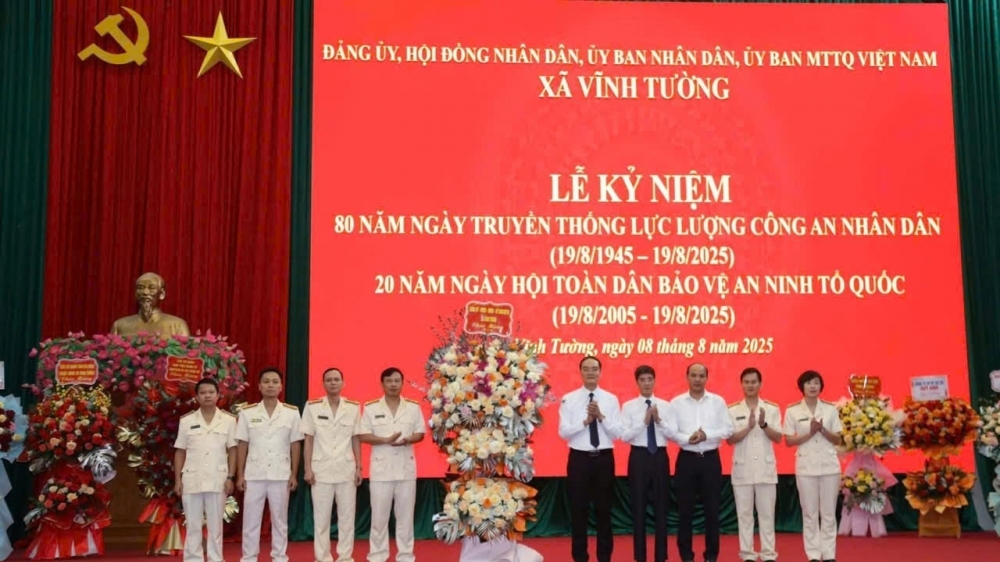 Xã Vĩnh Tường tổ chức kỷ niệm 80 năm ngày truyền thống Công an Nhân dân