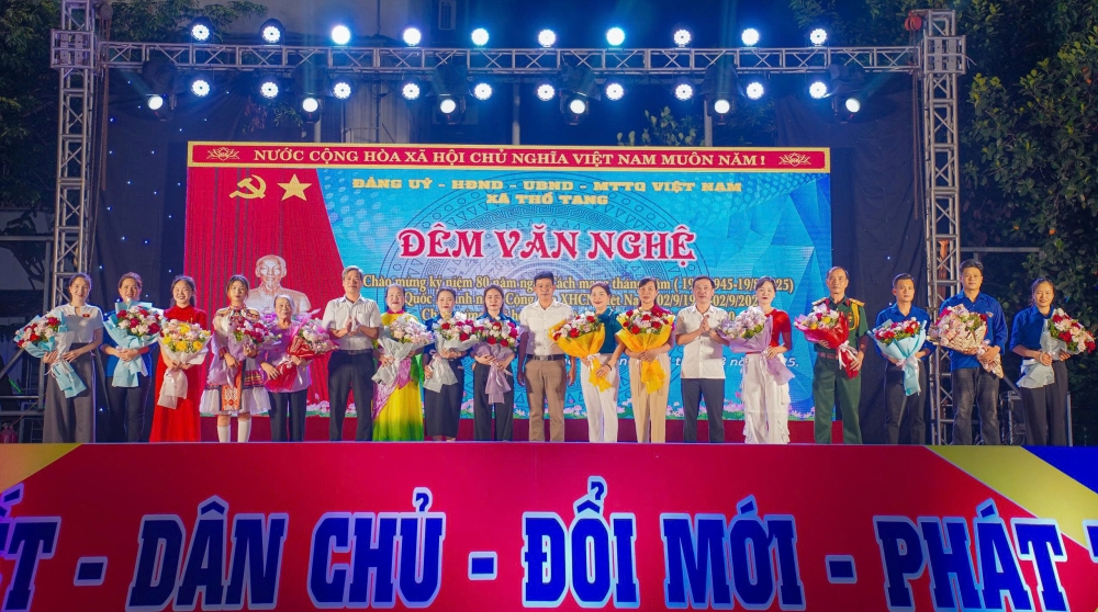 Xã Thổ Tang: Sôi nổi đêm văn nghệ chào mừng Quốc khánh 2/9