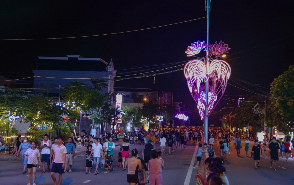 Phố đi bộ An Bình - Điểm hẹn văn hóa cuối tuần tại phường Vĩnh Yên