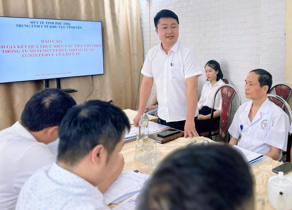 Hội nghị thẩm định bệnh án điện tử, thực hiện các tiêu chí theo Thông tư số 54 và Thông tư số 13 của Bộ Y tế tại Trung tâm Y tế khu vực Vĩnh Yên 