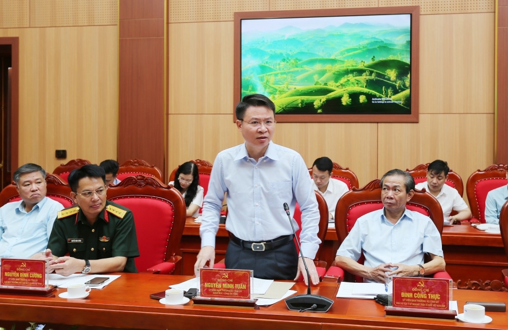 Đồng chí Nguyễn Minh Tuấn, Ủy viên BTV Tỉnh ủy, Giám đốc Công an tỉnh phát biểu