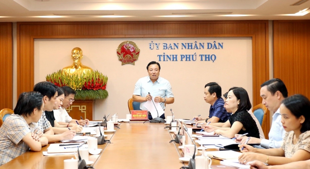 Phó Chủ tịch UBND tỉnh Nguyễn Huy Ngọc phát biểu chỉ đạo tại hội nghị