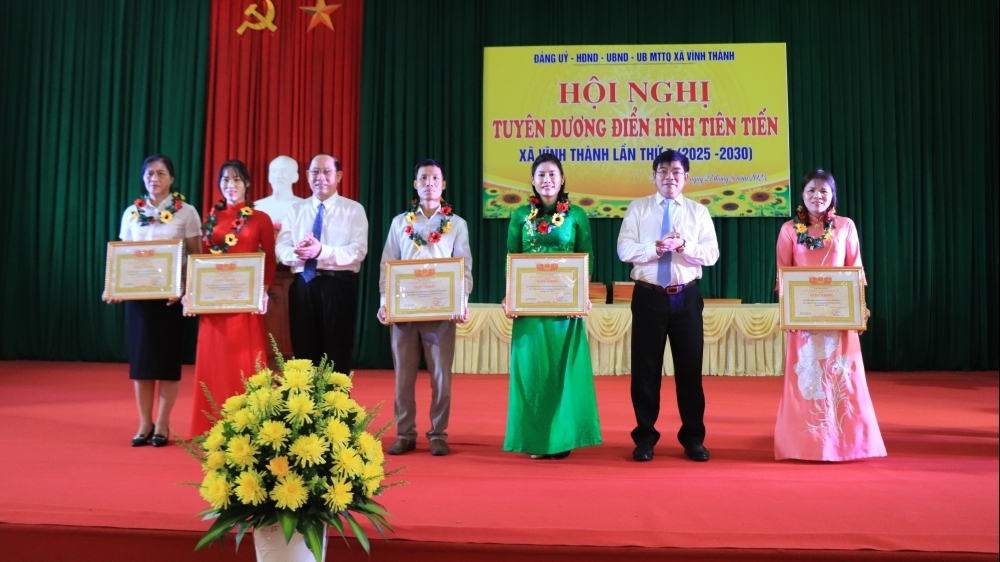 Phú Thọ: Xã Vĩnh Thành tuyên dương các gương điển hình tiên tiến
