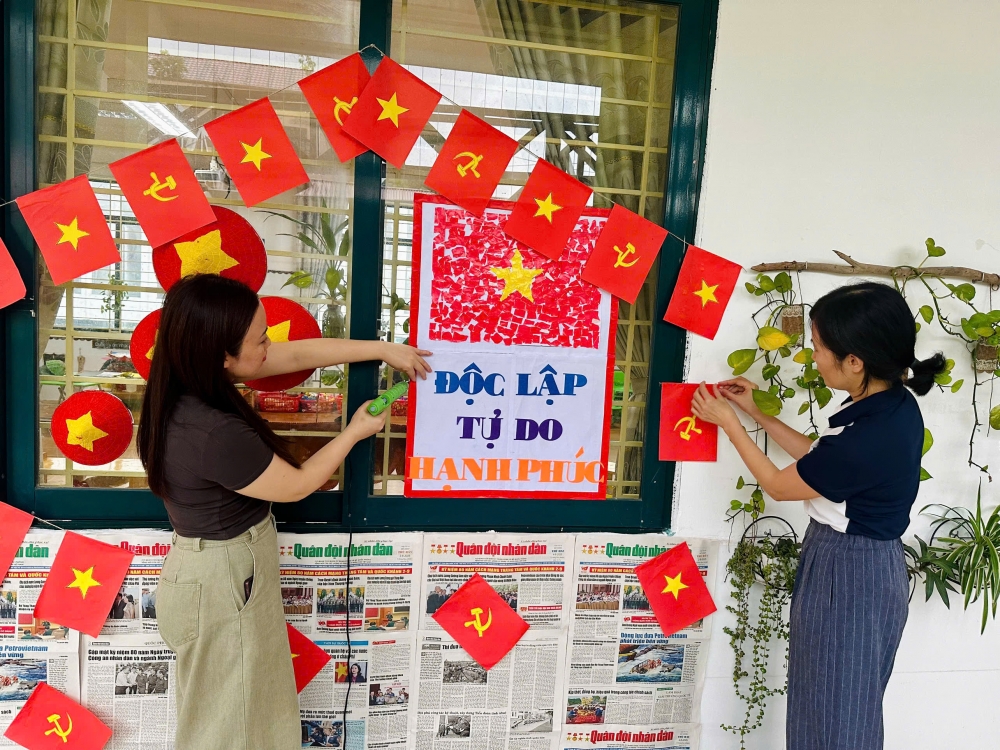 Trang trí các góc lớp học. Trang trí các góc lớp học.