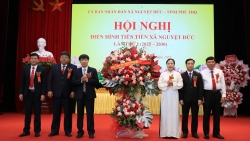 xa nguyet duc nhieu tam guong trong phong trao thi dua yeu nuoc duoc tuyen duong