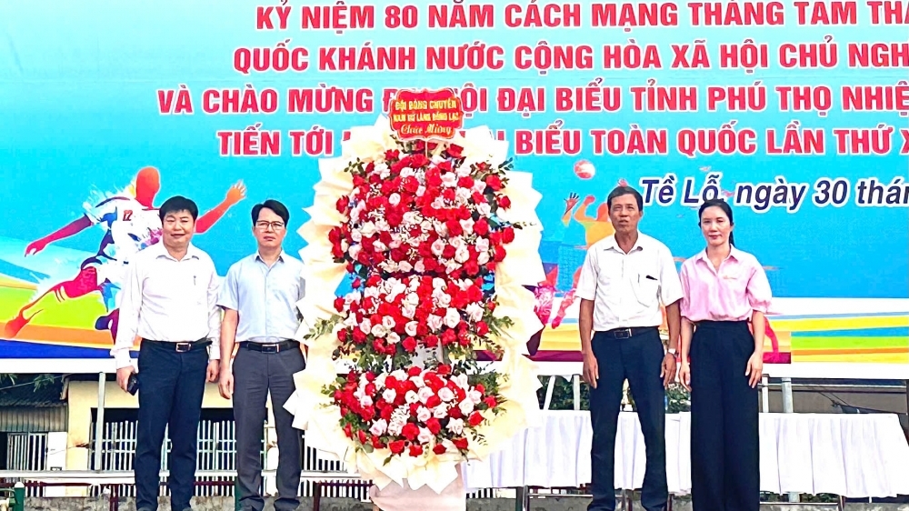 Xã Tề Lỗ: Khai mạc Giải thể thao chào mừng Quốc khánh 2/9