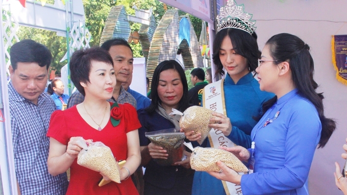 Hà Giang: Khai mạc chương trình trưng bày, tiêu thụ sản phẩm thanh niên khởi nghiệp