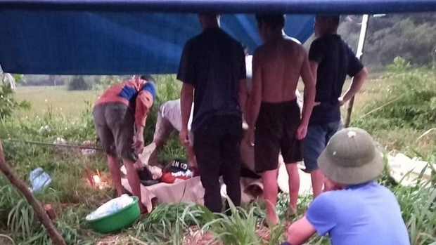 Phú Thọ: Bé trai 11 tuổi vướng vào dây điện bị điện giật tử vong