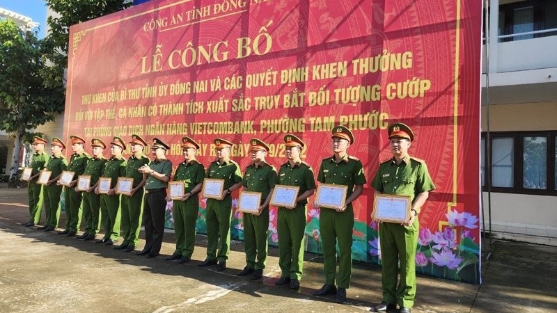 Đồng Nai khen thưởng các tập thể và các nhân có thành tích trong bắt cướp