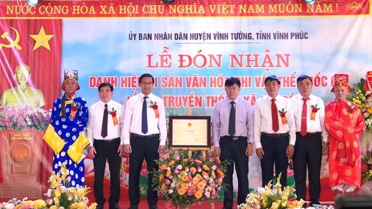 Vĩnh Phúc: Đón nhận danh hiệu Di sản văn hoá phi vật thể Quốc gia "Lễ hội truyền thống xã Đại Đồng"