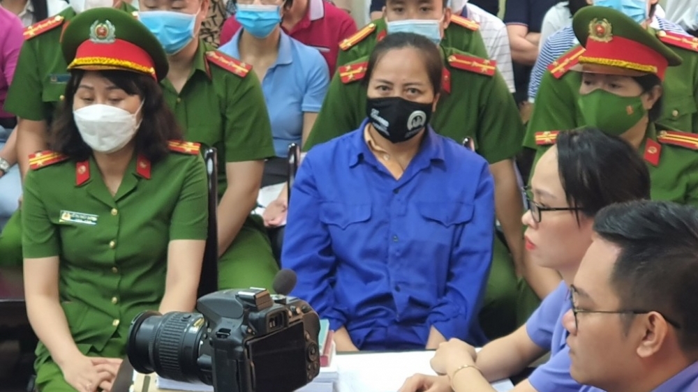 Hải Phòng: Thu tiền trái quy định, nguyên hiệu trưởng bị tuyên phạt 42 tháng tù