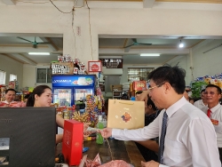 vinh phuc khanh thanh khu thiet che van hoa the thao thon cho noi xa tam hop