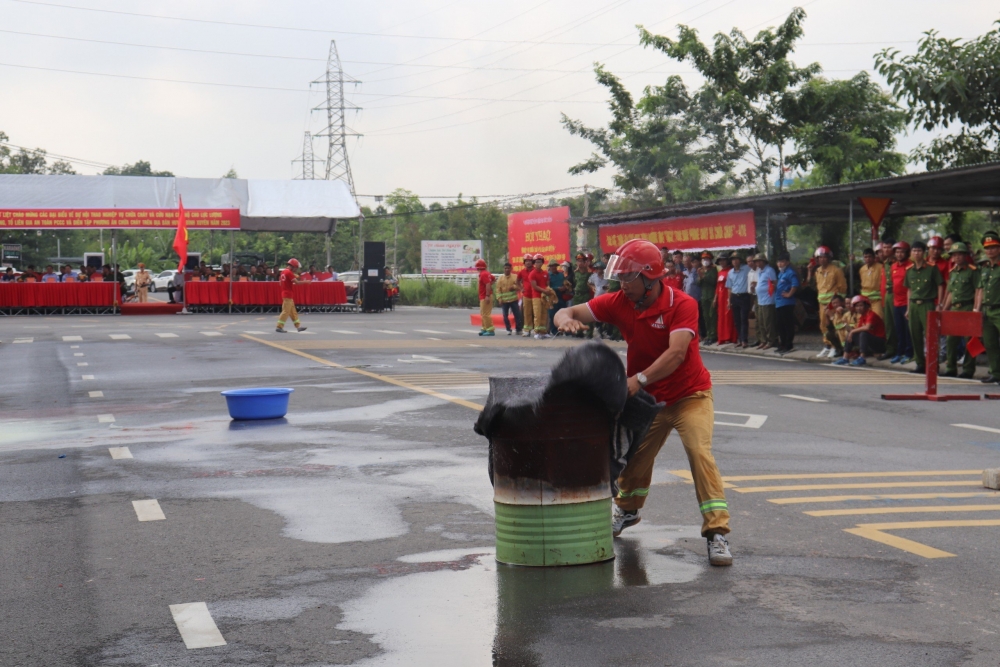 Vĩnh Phúc: Huyện Bình Xuyên tổ chức diễn tập phương án chữa cháy và cứu nạn cứu hộ