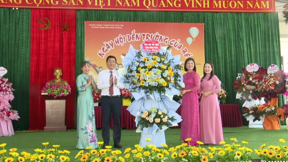 Vĩnh Phúc: Tưng bừng khai giảng năm học mới tại thành phố Phúc Yên