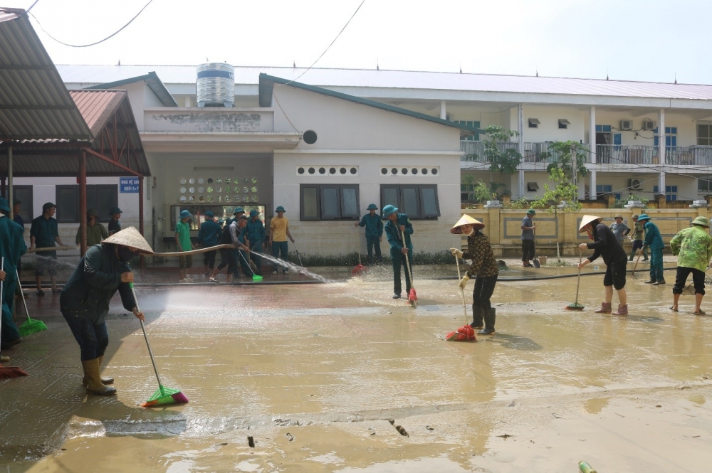 Chủ tịch huyện Lập Thạch kiểm tra công tác khắc phục hậu quả do bão số 3