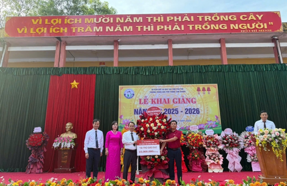 Trường THPT Tam Dương khai giảng năm học mới, đổi mới và bứt phá