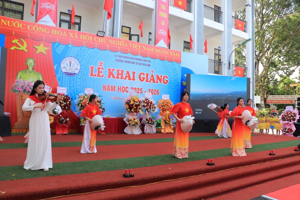 Phường Vĩnh Yên: Rộn ràng chào đón năm học mới tại Trường THCS Tích Sơn
