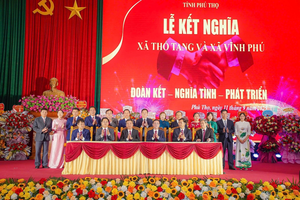 Phú Thọ: Thổ Tang và Vĩnh Phú “Đoàn kết - Nghĩa tình - Phát triển”