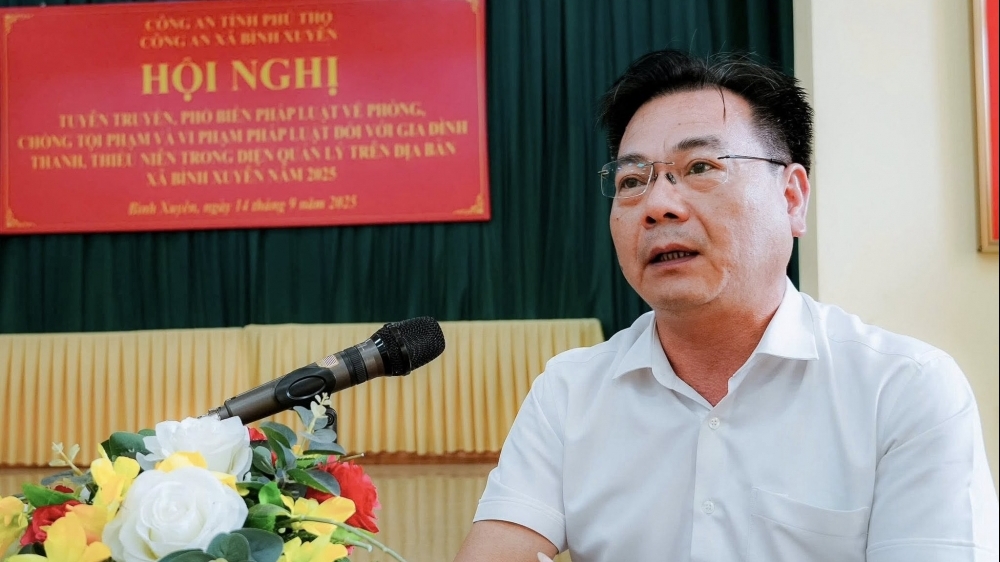 Công an xã Bình Xuyên tuyên truyền pháp luật cho thanh thiếu niên