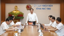 chu tich tinh phu tho tap trung thao go vuong mac day nhanh tien do du an kcn thuy van