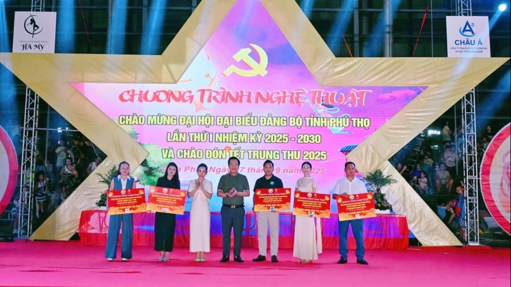 Phường Vĩnh Phúc: Đặc sắc chương trình chào mừng Đại hội Đại biểu Đảng bộ tỉnh Phú Thọ