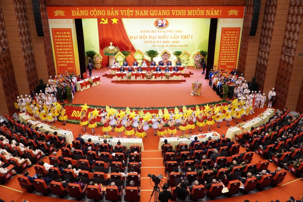 Quang cảnh lễ khai mạc Đại hội. Quang cảnh lễ khai mạc Đại hội.