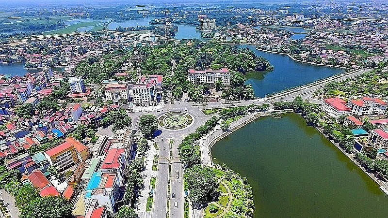 Kiến trúc đô thị Vĩnh Yên được xây dựng theo tiêu chí xanh, sạch, đẹp.