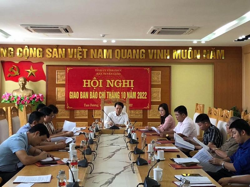 Quang cảnh giao báo báo chí tháng 10/2022.