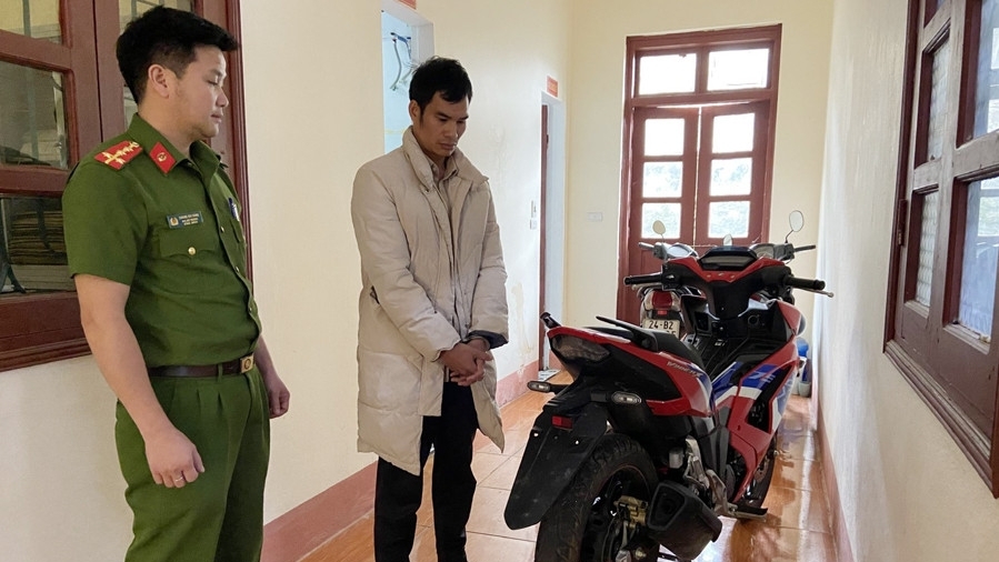 Sa Pa (Lào Cai): Bắt 2 đối tượng trộm cắp và tiêu thụ tài sản trộm cắp